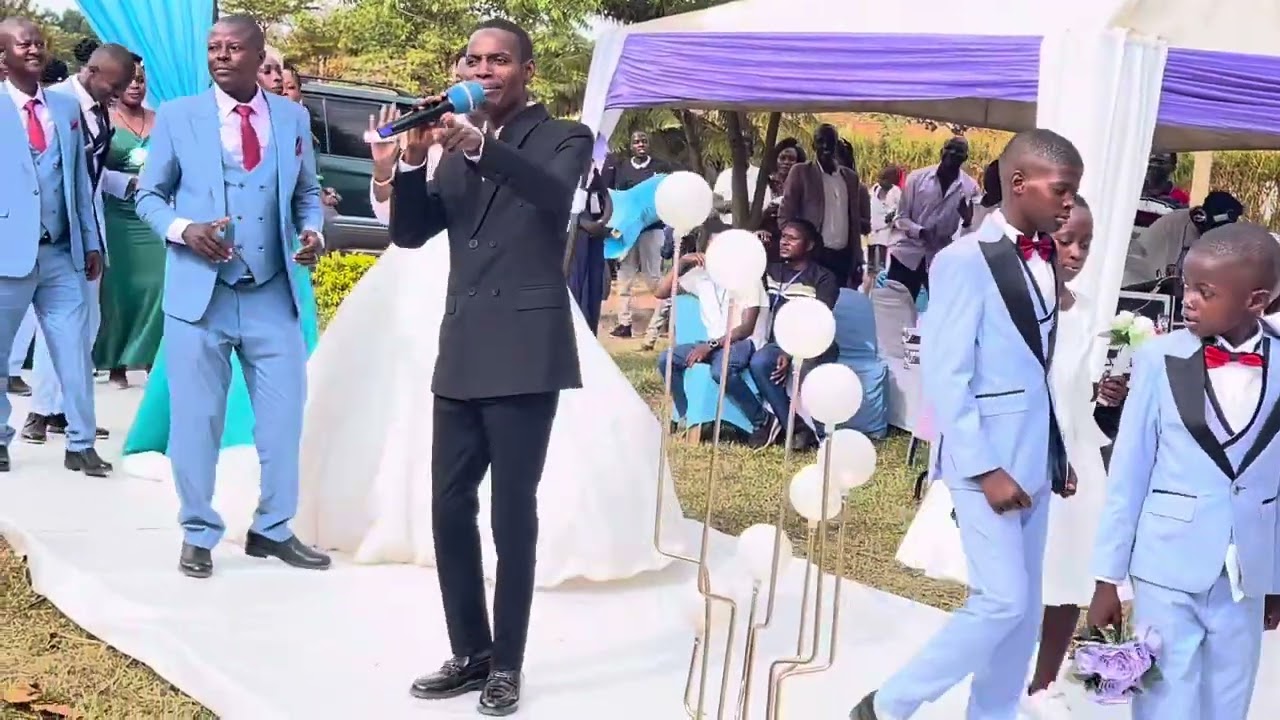 NORMAN SHAAKA  performing live in Ngoma Buremezi  Nakasseke District at COHEN and DORCUS party