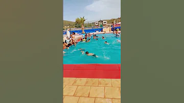 أفضل عوام 