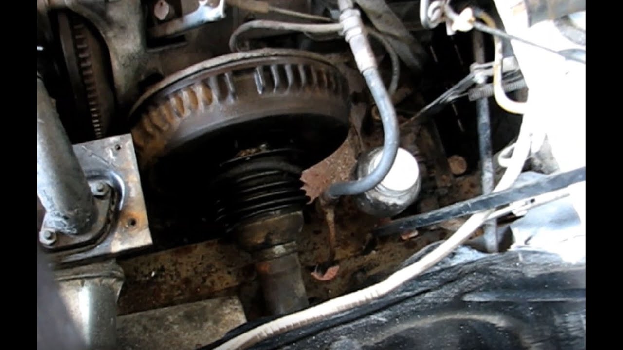 Citroen Ami 6 failing to remove a front brake drum - YouTube