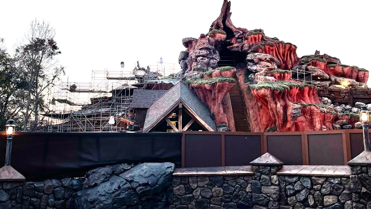 Splash Mountain Under Construction at Magic Kingdom YouTube