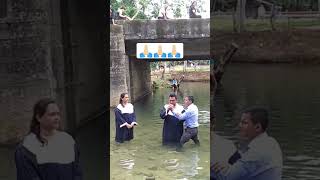 Hermoso bautismo Adventista. Hermoso bautismo Adventista.