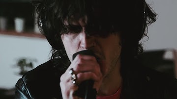 BAD NERVES - BABY DRUMMER (LIVE SESSION)