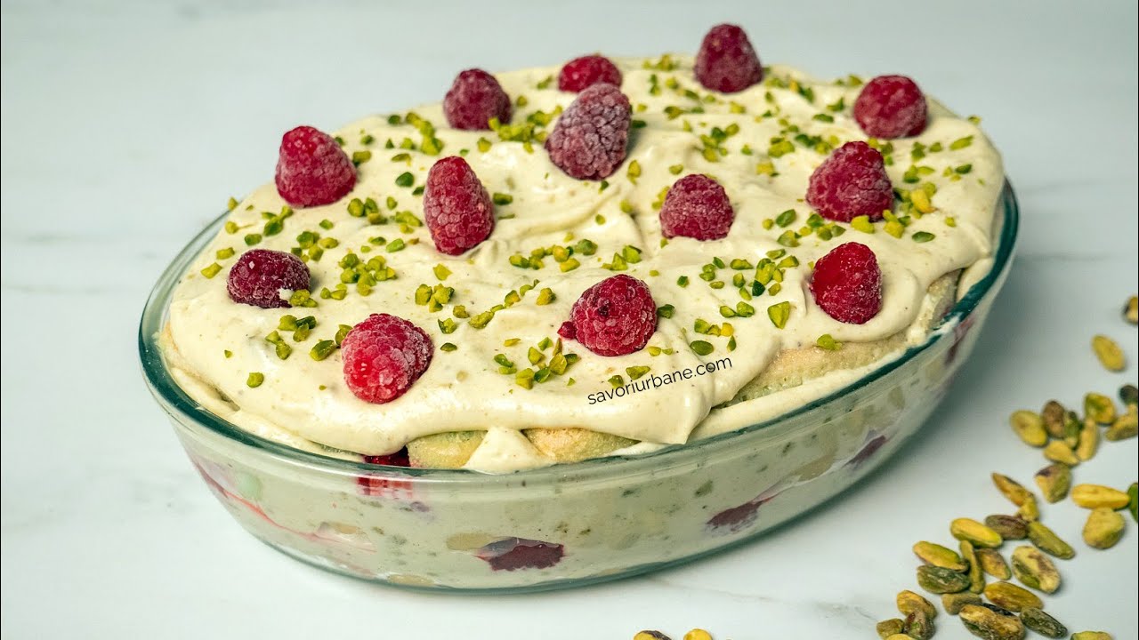 Tiramisu cu fistic și zmeură - rețeta fără ouă (prăjitură fără coacere cu mascarpone) Savori Urbane