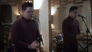 SALAH JATUH CINTA | AGNEZ MO | COVER BY @TitoMunandar