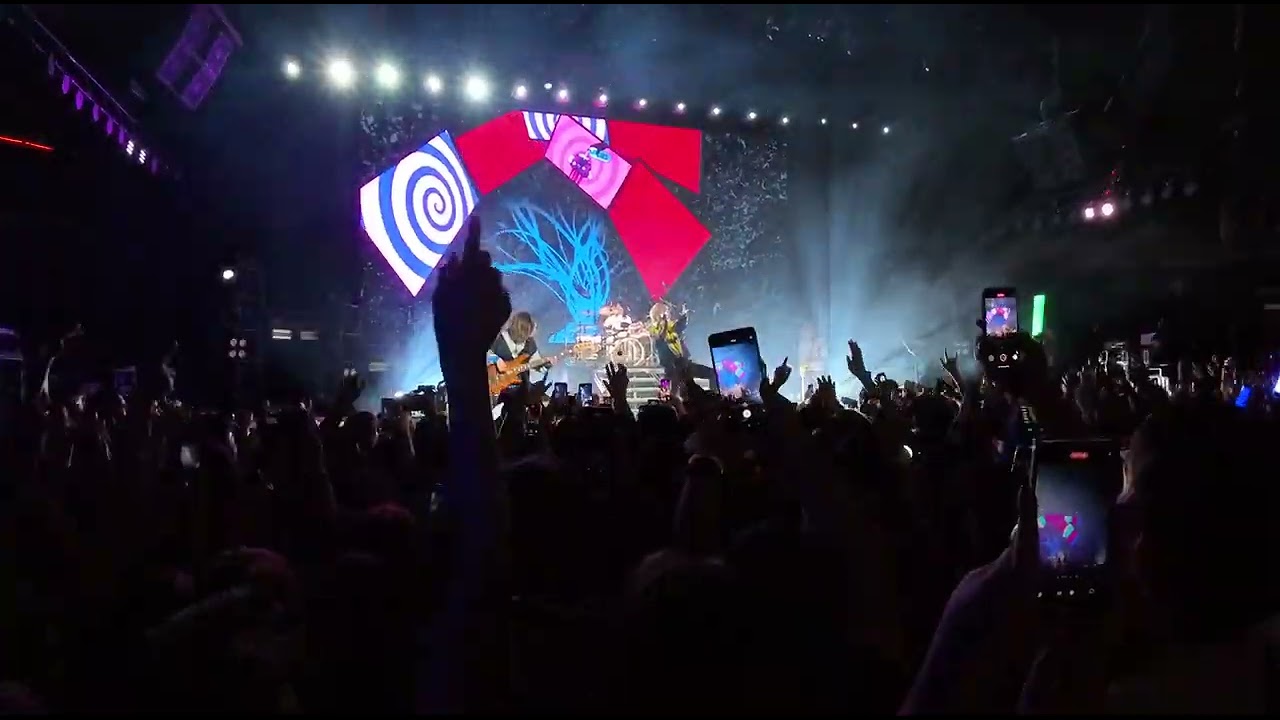 1 - Puppets Can't Control You - en Vivo, Chile 2025