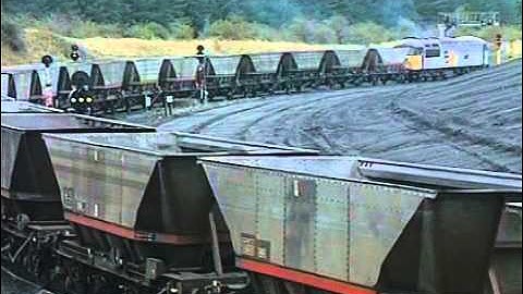 Merry Go Round - trains discharge  coal at power station