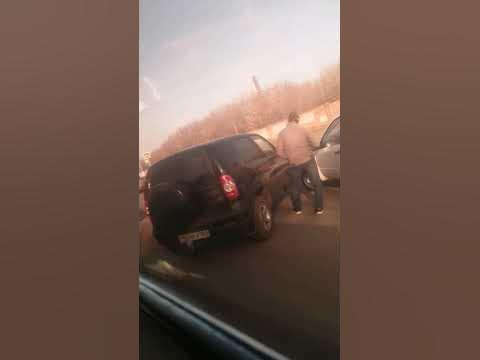 ДТП в Чапаевске На улице Ленина Окола Городского Суда и паспортного ...
