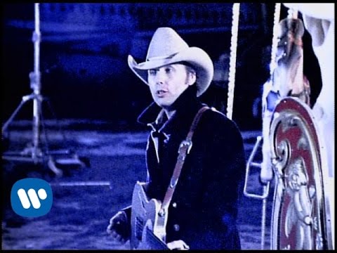 Video: Dwight Yoakam Neto vrednost: Wiki, poročen, družina, poroka, plača, bratje in sestre