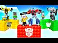 INTRAPPOLATO sulle ISOLE dei TRANSFORMES in Minecraft...