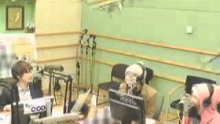 [20101201] kiss the radio special DJ onew 4/6