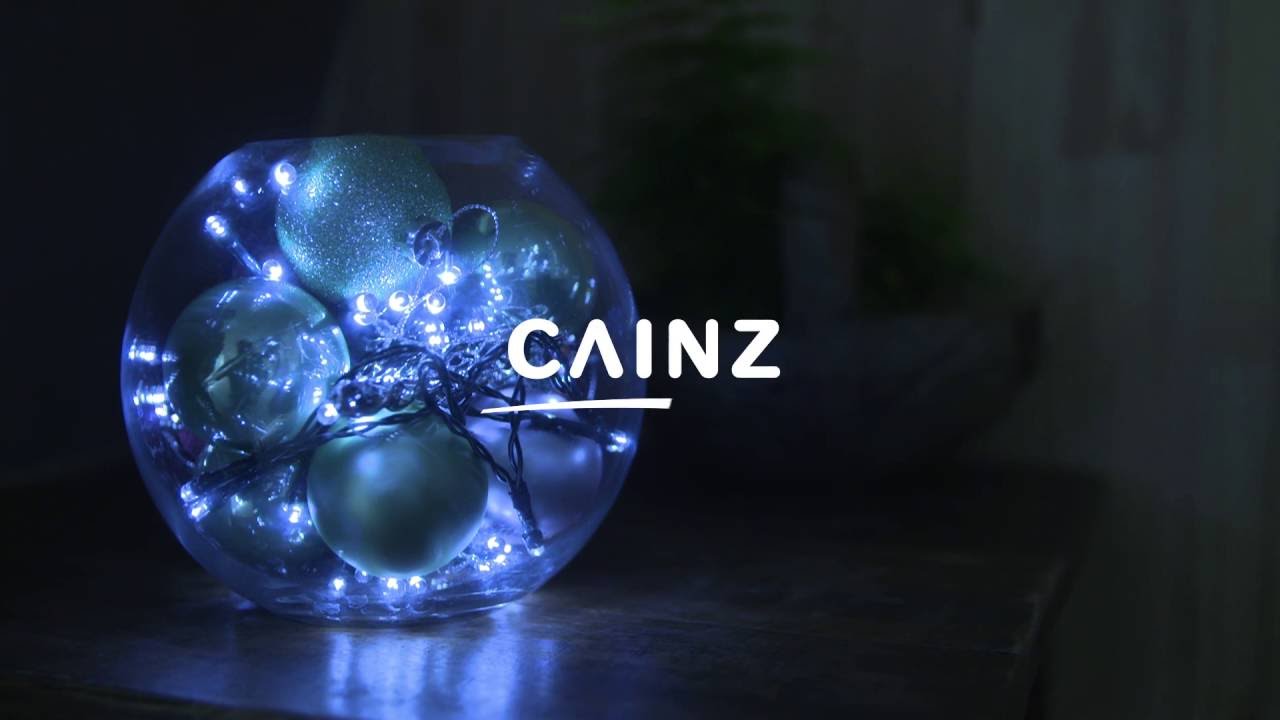 クリスマスオーナメントでカラフルキュートなインテリアライト DIY
