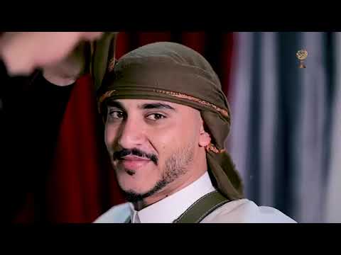 الخال يهدي بزيه زامل بارك الله له وبارك عليه وجمع بينهما في خير العريس سفير اللهبي Flame Ambassador