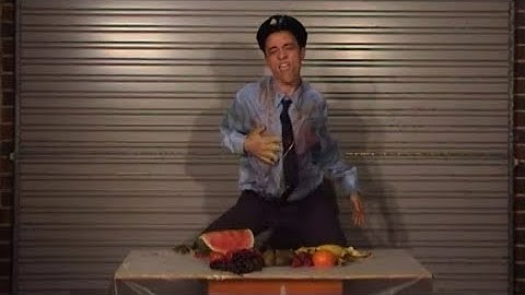 CSE Revue 2005 - Sin CSE | Behind The Scenes | Fruit