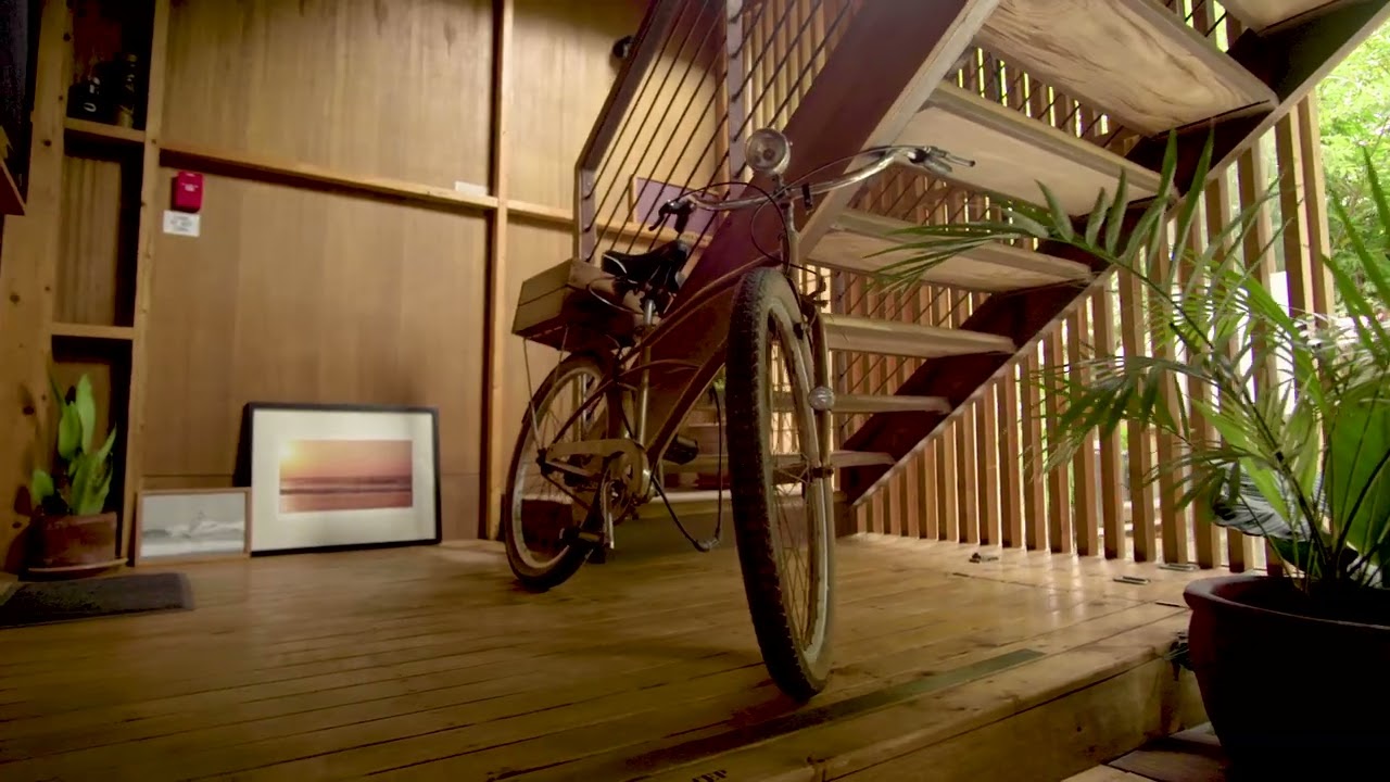 VESSEL HOSTEL - A Cargo Container Structure