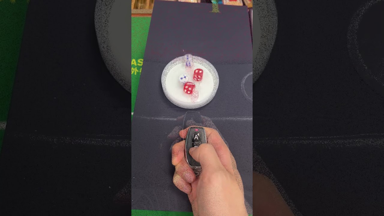 Gaming Reinvented: Introducing the Latest Wireless Dice System!