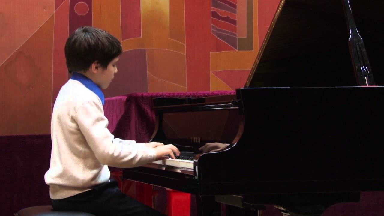 И.С.Бах Прелюдия и фуга ре минор ХТК 1 том (исп. А. Доронин)