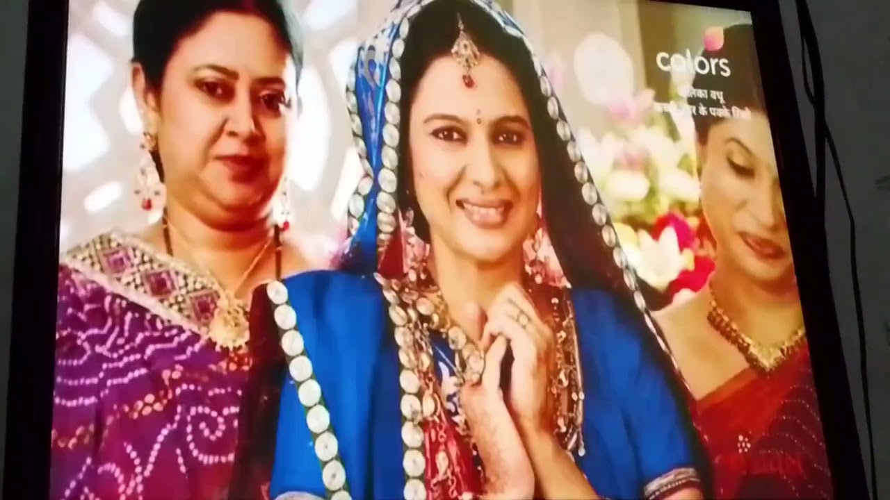 Balika Vadhu Anandi doubts her worthiness for Shiv's love. He reassures