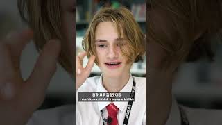 British High Schoolers Mind-Blown by Korean Snacks for the first time! - Prawn Crisps