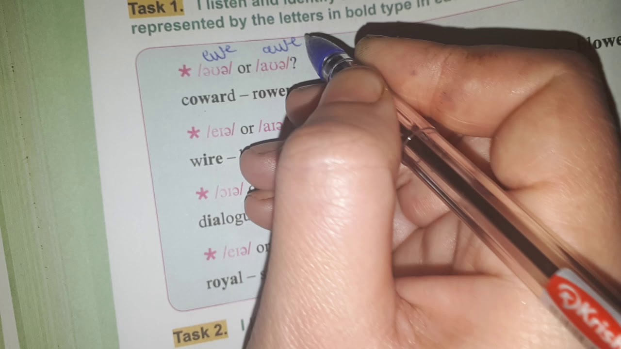 الانجليزية الرابعة متوسط الجيل الثاني triphthongsص67 وحل تمرين ص70