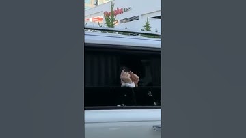 DAHYUN went to support NAYEON on INKIGAYO pre-recording