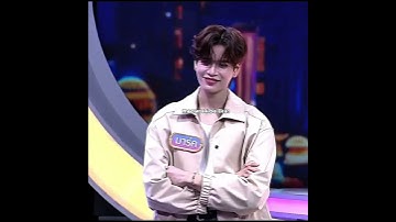 Markji smiling knowing his man belong to him🤌🏻😉 #juniormark #junniorrs #markjrtn #perfect10liners
