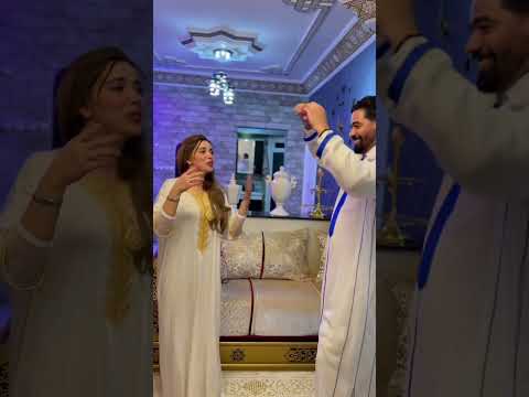 كنا جوج وربي رزقنا بالتالت الله يحفظهم ليا ويخلي ليكم ماعزيز عليكم