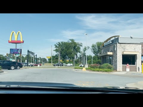 Jack Reviews - Deonte goes to the worst McDonald's in Albany, GA - Jack Reviews - Deonte goes to the worst McDonald's in Albany, GA