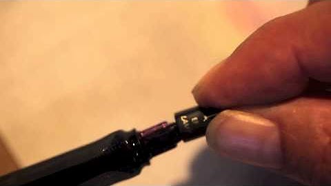 How to change your nib on a LAMY Safari or Al-Star fountain pen