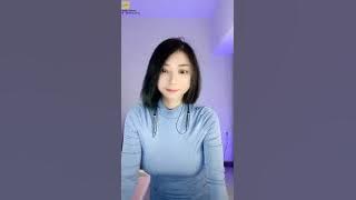 小奶球（雅） 快手2022年10月27日 直播