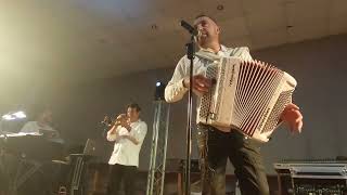 MERVEILLEUSE AMBIANCE AVEC L'ORCHESTRE DE SÉBASTIEN CASTAGNÉ