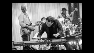 Video thumbnail of "Jeff Lorber - What it is"