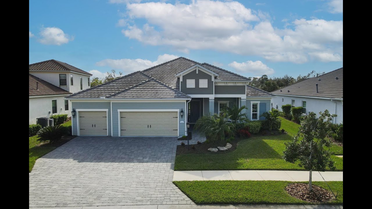 Home For Sale in Venice, FL 12321 Auburndale Ct., Grand Palm, Venice