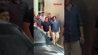 Salman Khan Schooled The Paparazzi For Shouting As He Stepped Out Of A City Hospital.