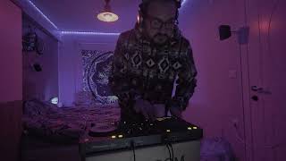 Late Night House Mix (First Try-out)