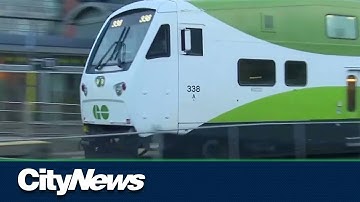 More commuters can now tap their credit cards on Presto machines