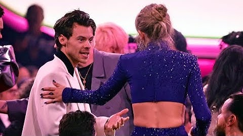 Harry and Taylor hugging each other grammys😭😭