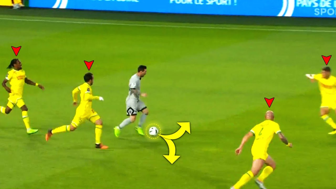 Lionel Messi - The Art of Dribbling - 2022