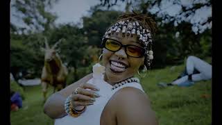 Lowki the Great - Asali (Official Music Video) ft. Andalia 038