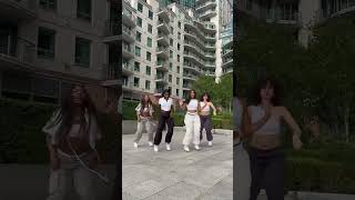Stop dancing wrong: Try this Amapiano move #amapiano #dance #tutorial