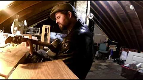 WHITE TRASH ROB "All F%$ked Up" on acoustic 10-29-...