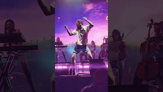 Posty Busts A Move In Austin I Like You Gets Groovy Live