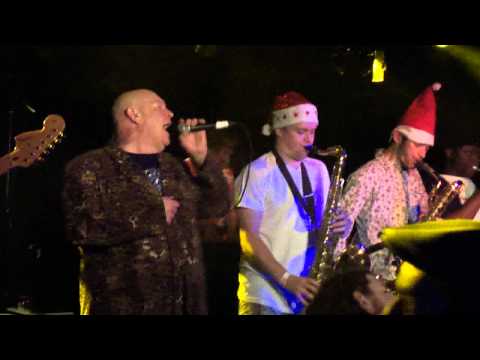 Bad Manners-Walking in the Sunshine