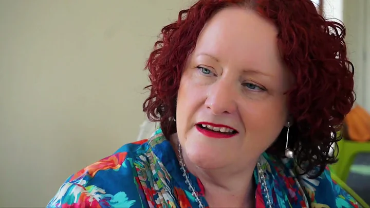 About Living Life In Colour with Angela Murray