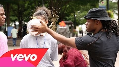 John Legend - All of Me (Vevo’s Guess The Video)