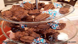 بيتي فور بالشوكولاتة هش وناعم مع طريقة تشكيل البتيفور بالقمع بأكثر من شكل #حلويات_العيد