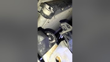 How to change a headlamp bulb on a 2008 Saturn Vue