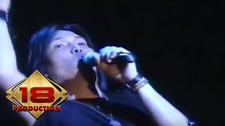 Dewa 19 - Arjuna Mencari Cinta (Live Konser Pekanbaru 2008) chords