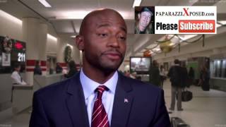 Taye Diggs sits down and talks about movie Baggage Claim1)