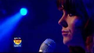 Kate Nash - Mouthwash (live at gmtv 02-10-07)