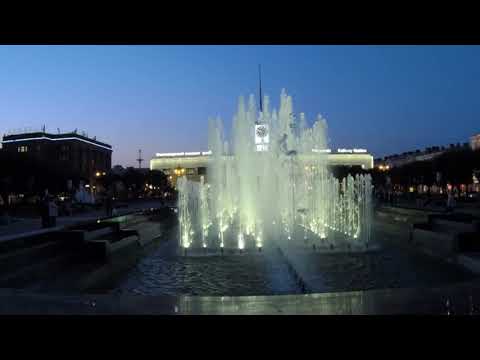 Свето-Музыкальный фонтан, Площадь Ленина, Санкт-Петербург (6 августа 2019)